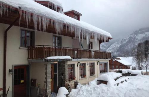 Les Sciernes-d'Albeuve House | Spacious House with Mountain View in Haut-Intyamon
