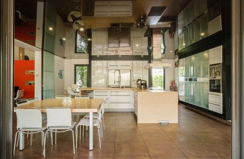 Chateau-d'Olonne Villa | Spacious house with heated pool 7 minutes from the sea.