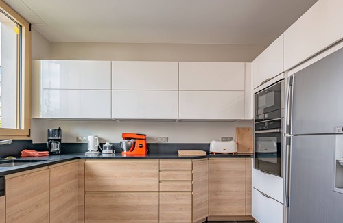 Les Sables d'Olonne House | Spacious house with elevator and air conditioning, near the beach