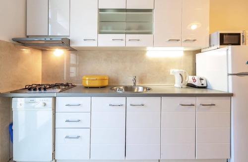 Gornji Kono Apartment | Spacious holiday apartment with a private terrace