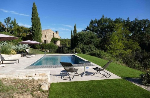 Saint-Paulet-de-Caisson Other | Spacious holiday home with pool/Provence
