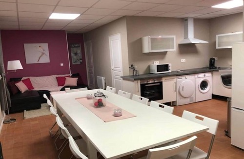 Signy-lAbbaye Apartment | Spacious Holiday Home in campsite