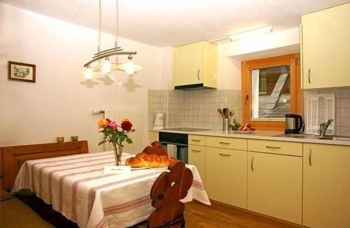 Valchava House | Spacious holiday home for 6 people