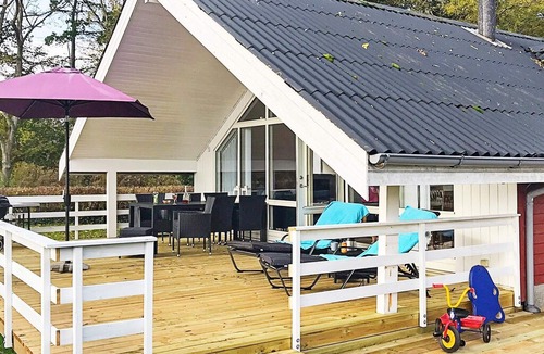 Kelstrup Strand House | Spacious Holiday Home in Haderslev with Terrace