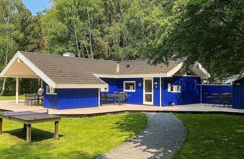 Grlev House | Spacious Holiday Home in Gørlev with Sauna