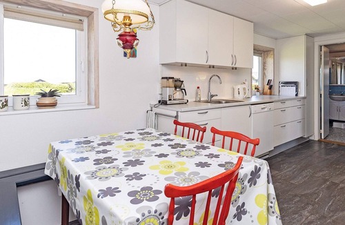 Vinderup House | Spacious Holiday Home in Vinderup near Fjord