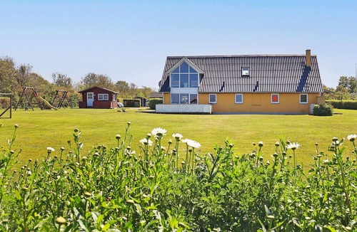 Vinderup House | Spacious Holiday Home in Vinderup near Fjord