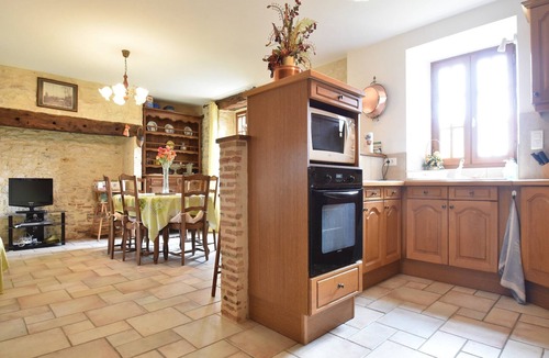 Uzech House | Spacious holiday home with private pool