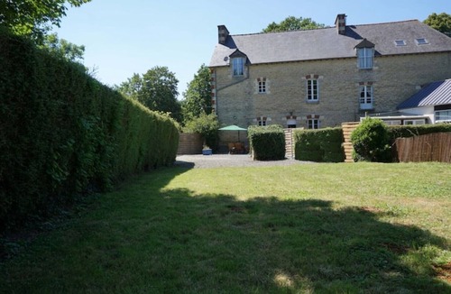 Le Quiou House | Spacious holiday house wi-fi included in Brittany