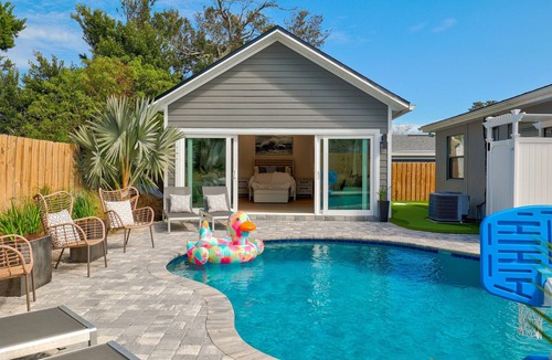 Jacksonville Beach House | Spacious Home and a Golfer's Dream w/Heated Pool
