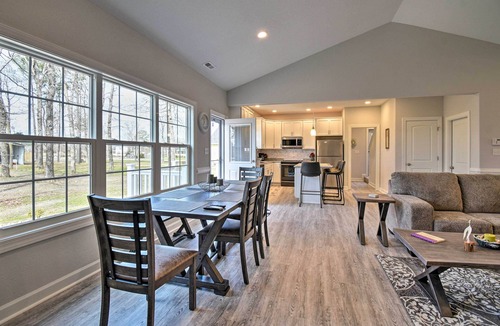 Cape Charles House | Spacious Home < 1 Mi to Kiptopeke State Park!