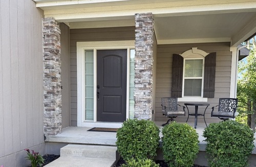 Blue Springs House | Spacious Home 13 miles from the stadium. 4 bedrooms 2.5 bathrooms 3 car garage.
