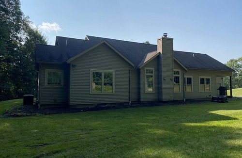 Russell House | Spacious home a short walk from our Restaurant & Golf Course. Beautiful views!