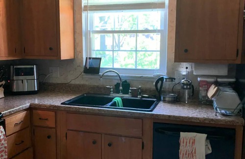 Columbus House | Spacious Home Away from Home