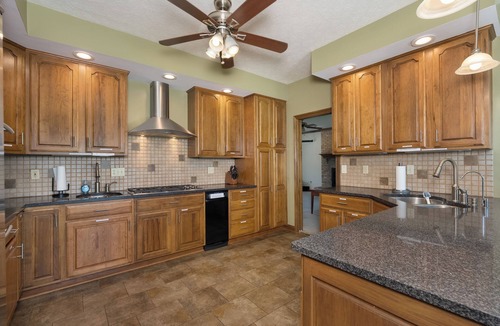 Verona House | Spacious Home By The Ark