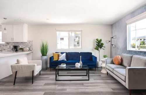 Burbank House | Spacious Home Central Area Airport Free Parking