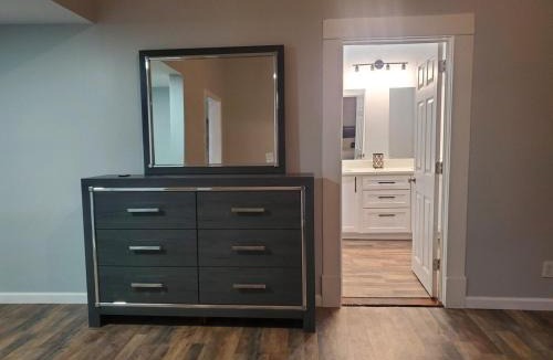 Hillsboro Villa | Spacious Home downtown Hillsboro