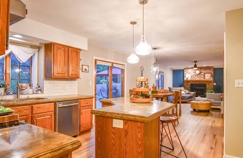 Appleton House | Spacious Home, Fireside Charm