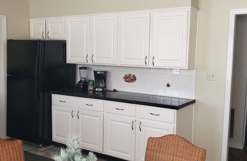 Lowesville Other | Spacious home for relaxation in Roseland. 30 min from hiking trails, wineries.