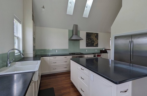 Charlotte's Shore House | Spacious home in Bonshaw Hills with beautiful views