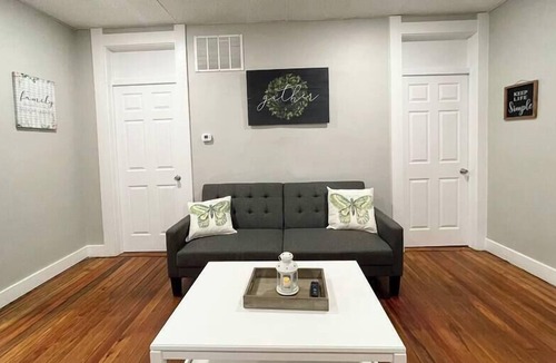 Franklin House | Spacious Home in Downtown Franklin