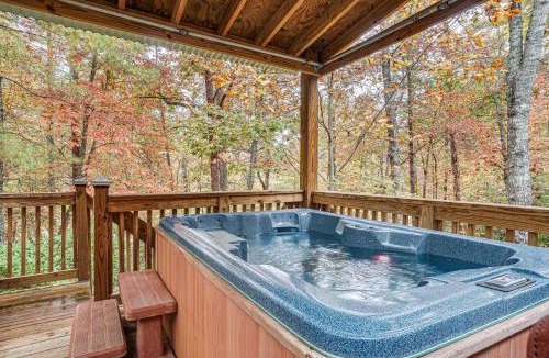 Helen House | Spacious Home in Helen w/Porch & Balcony!