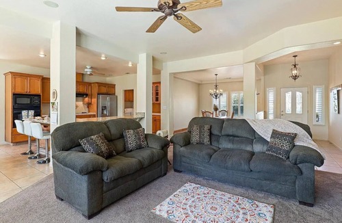 Valley Springs House | Spacious home located in the La Contenta Golf Club community of Valley Springs