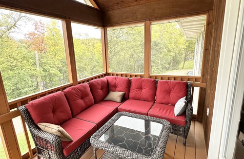 Excelsior House | Spacious Home near Lake Minnetonka & Downtown Excelsior