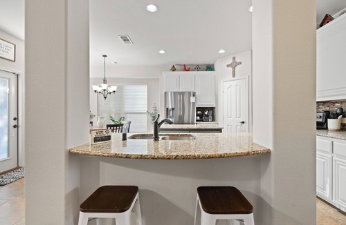 Little Elm House | Spacious Home Near Wedding Venues