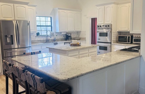 Terrell House | Spacious home on 10 acres with entertainment galore Pool table, ping pong n’more