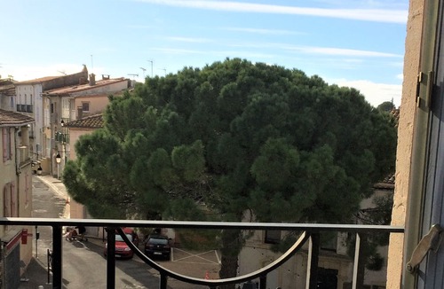 Abeilhan House | SPACIOUS HOME, PLENTY OF FEATURES WITH A STUNNING VIEW FROM THE TERRACE