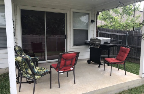 Round Rock House | Spacious Home Retreat in Round Rock with Patio