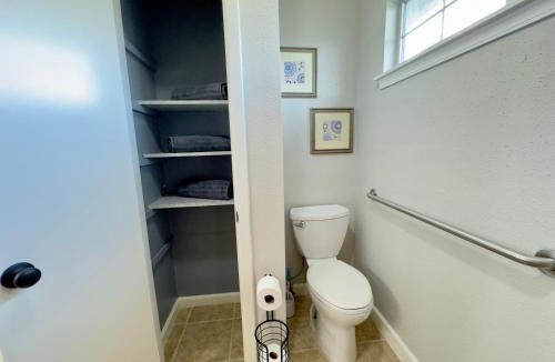 Clodine House | Spacious Home Sleeps 12 World Cup Ready