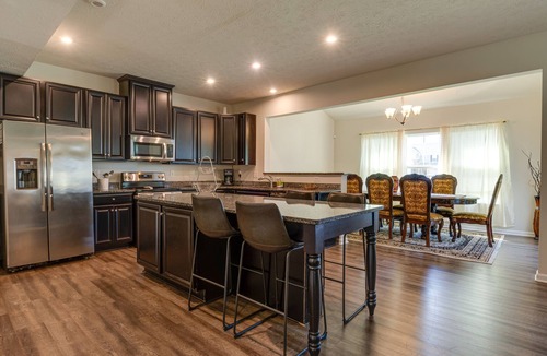 Brownsburg House | Spacious Home w/Fireplace - Near Golf!