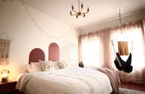 Graduate Hospital House | Spacious Home W/ Garage & Patio Hosted By StayRafa
