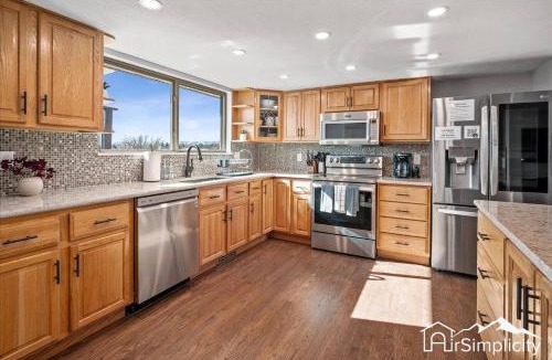 Northwest Arvada House | Spacious home w game room & firepit
