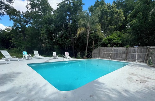 St. Nicholas House | Spacious home w/pool super close to Everbank Stadium