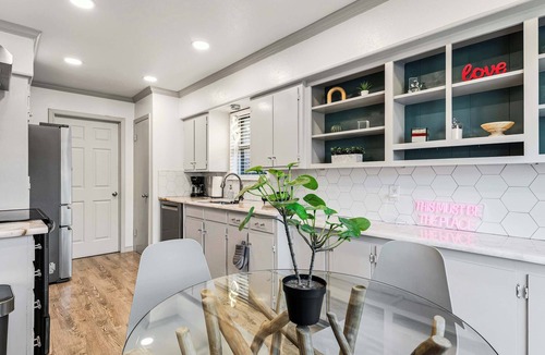 Far North Dallas House | Spacious home w/pool & game room
