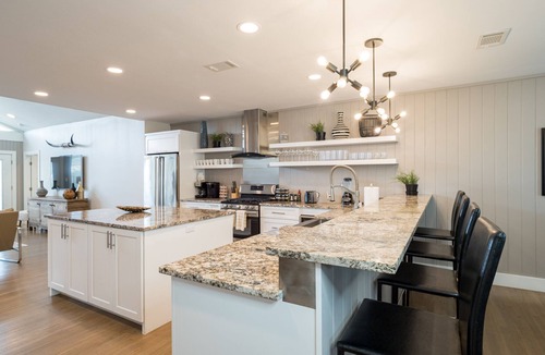 Clarksville House | Spacious Home + Walk to SXSW - Kennedy!