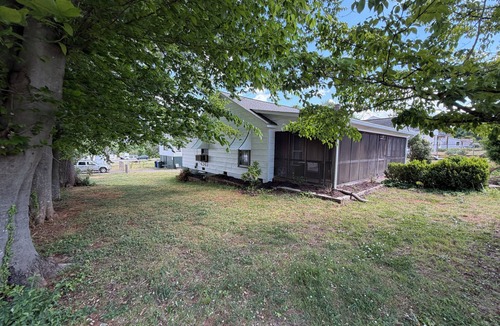 Rutherfordton House | Spacious Home with fenced in yard, close to everything, great for families
