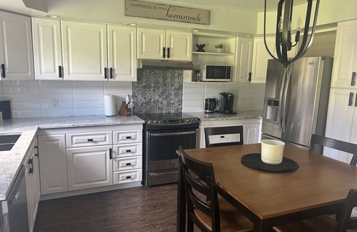 Longlac House | Spacious home with 3 beds and 1.5 baths.
