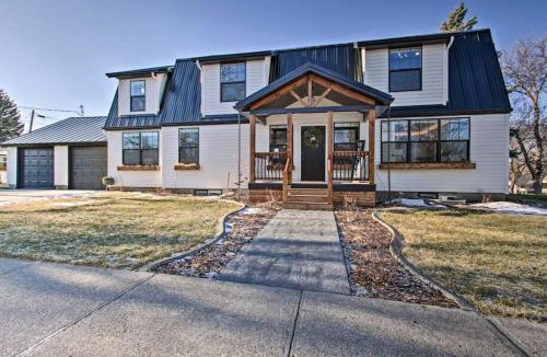 Great Falls House | Spacious Home With Hot Tub