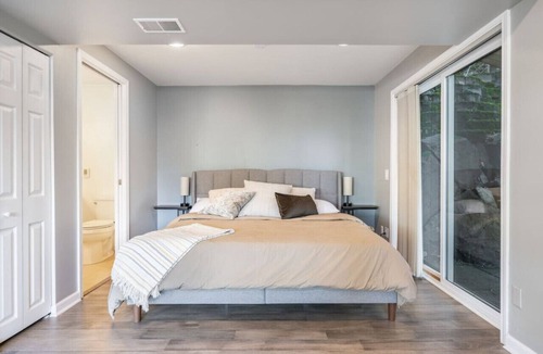 Phinney Ridge House | Spacious Home with Mountain View