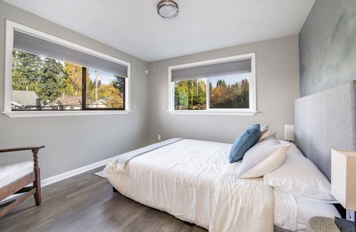 Phinney Ridge House | Spacious Home with Mountain View