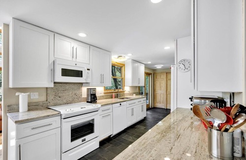 Wellfleet House | Spacious Home With Private Heated Pool (2389)