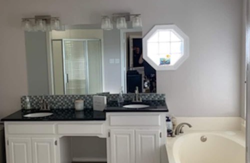 Rockwall House | Spacious home with shaded patio & firepit, walk to The Harbor Rockwall