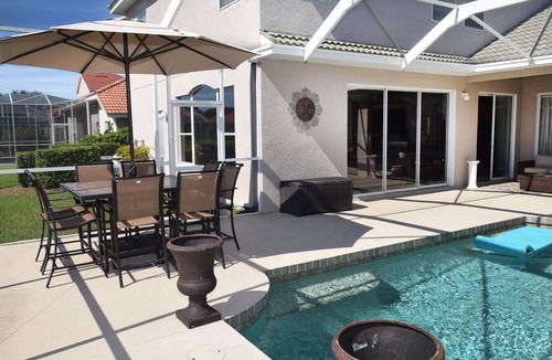 Mandalay House | Spacious Home with Sparkling Water Views