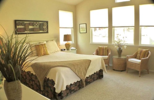 Angels Camp Cottage | Spacious Home with Golf Course View (Treasure Cottage)