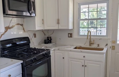 Reisterstown House | Spacious Home with Private Pool