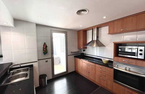 Sant Pere de Ribes Apartment | Spacious house with pool, AC, and garden near Vilanova Beach